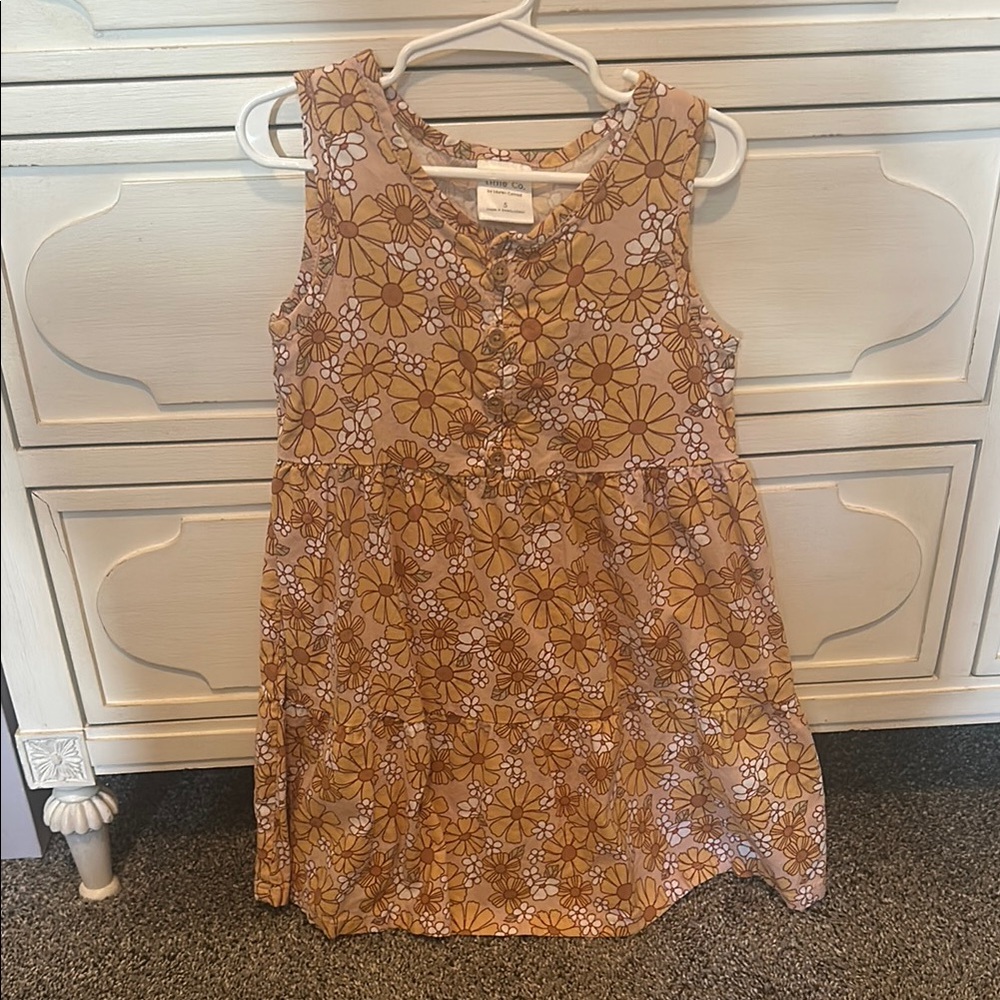 Sundress in Brown with Sleeveless Design and Scoop Neck